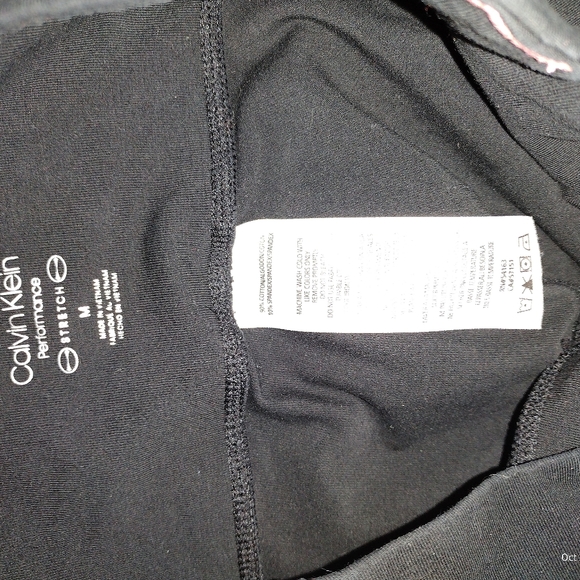 Calvin Klein Performance Cropped Leggings - Picture 5 of 5